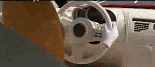 高速公路前轮爆胎_高速车前轮爆胎怎么办_高速前轮爆胎亲身经历